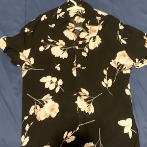 No boundaries Hawaiian button down